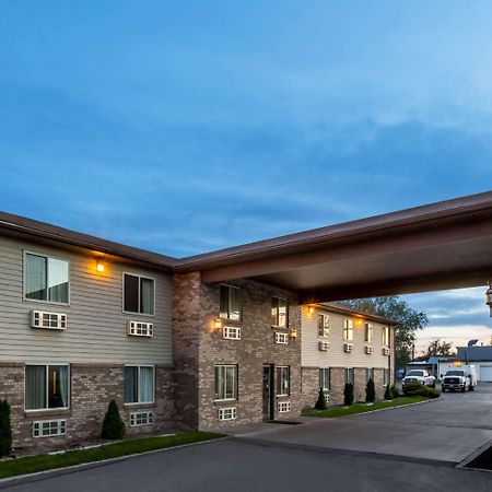 Super 8 By Wyndham Rexburg Hotell Eksteriør bilde