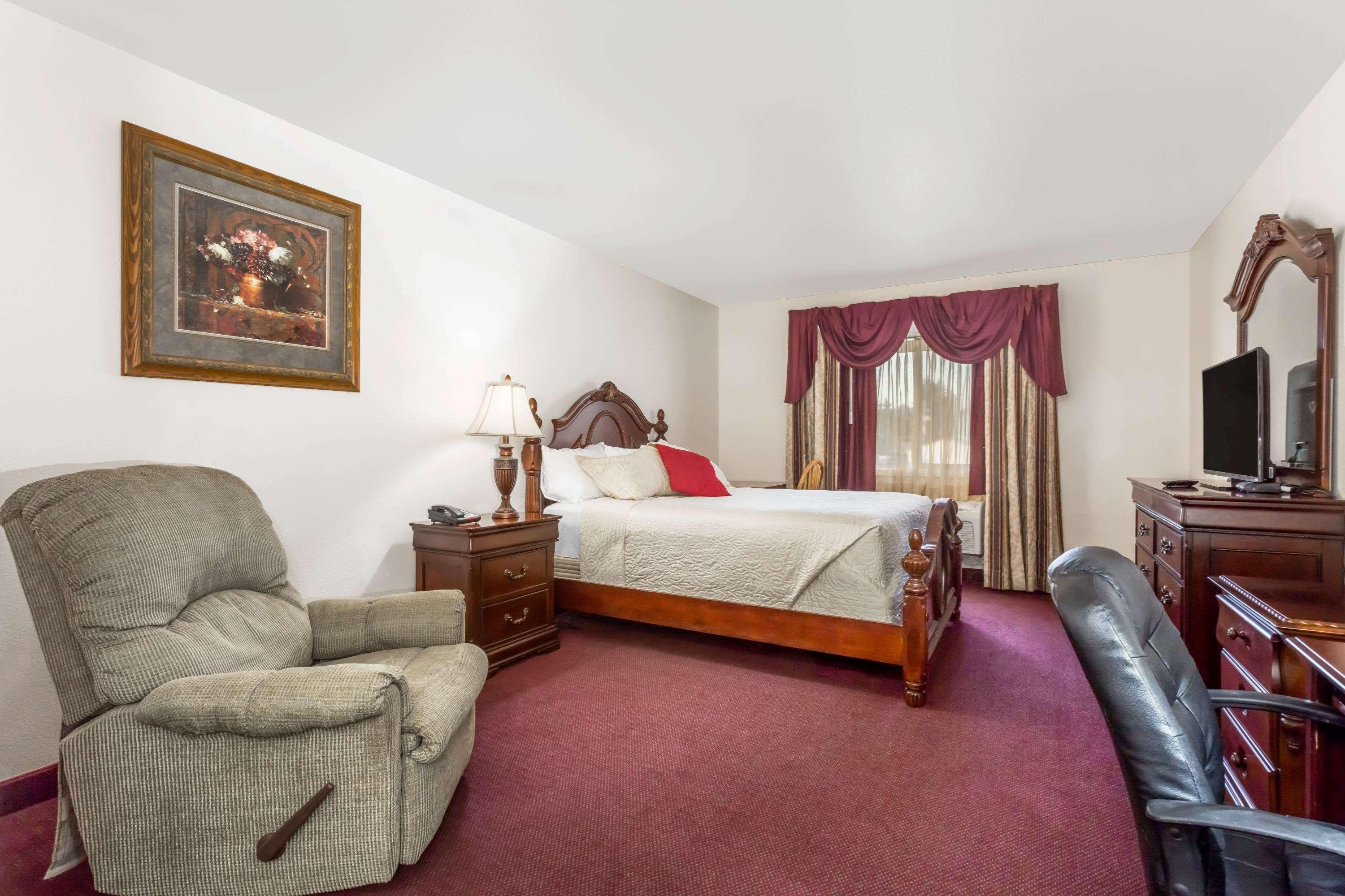 Super 8 By Wyndham Rexburg Hotell Eksteriør bilde