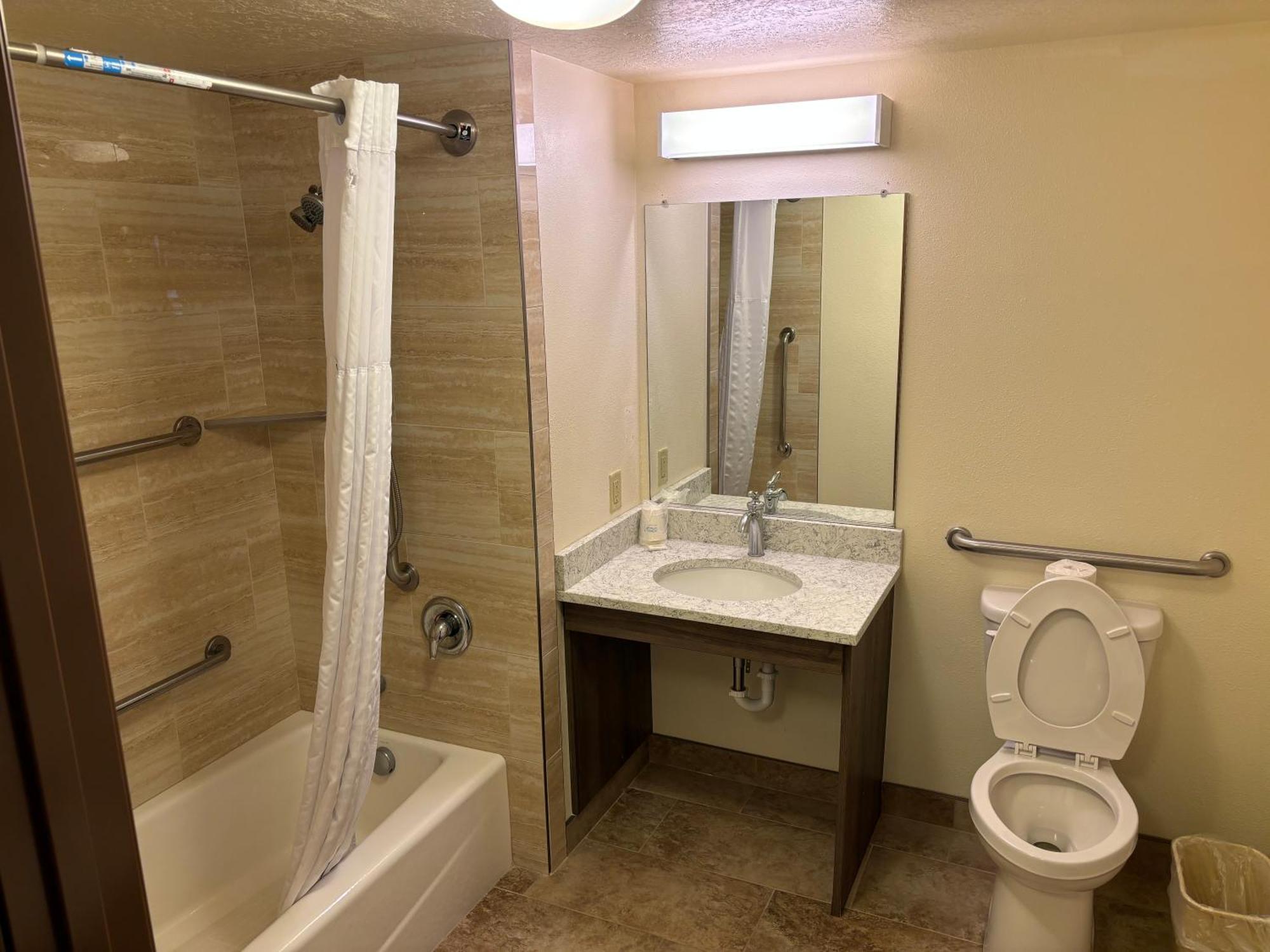 Super 8 By Wyndham Rexburg Hotell Eksteriør bilde