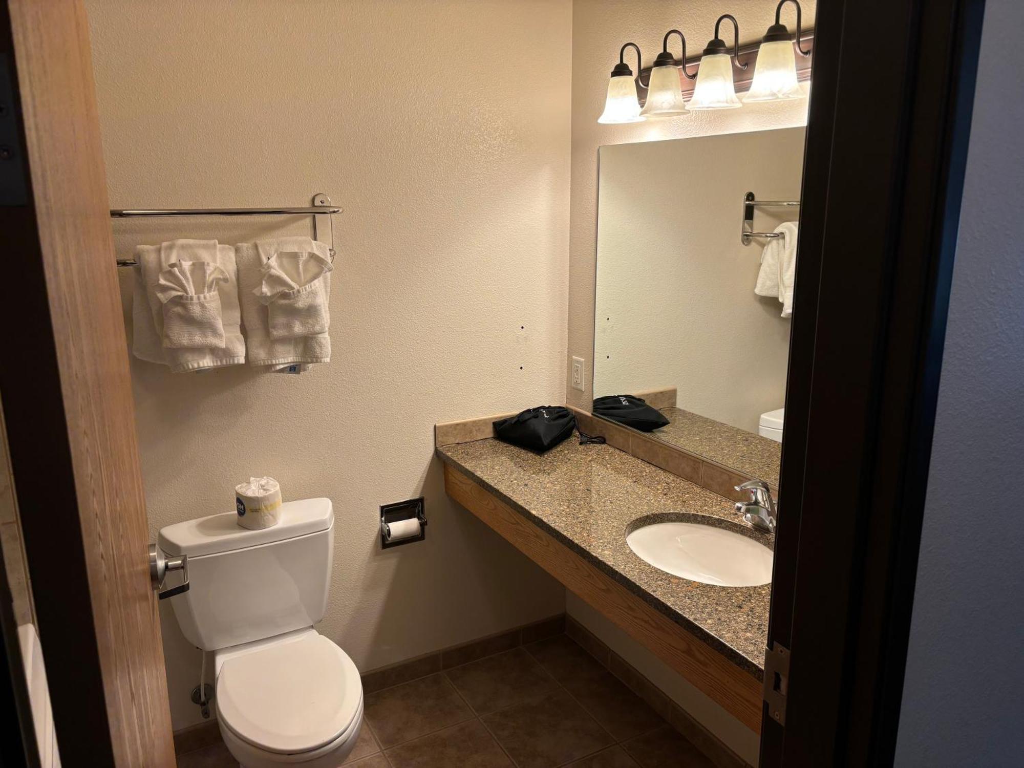 Super 8 By Wyndham Rexburg Hotell Eksteriør bilde