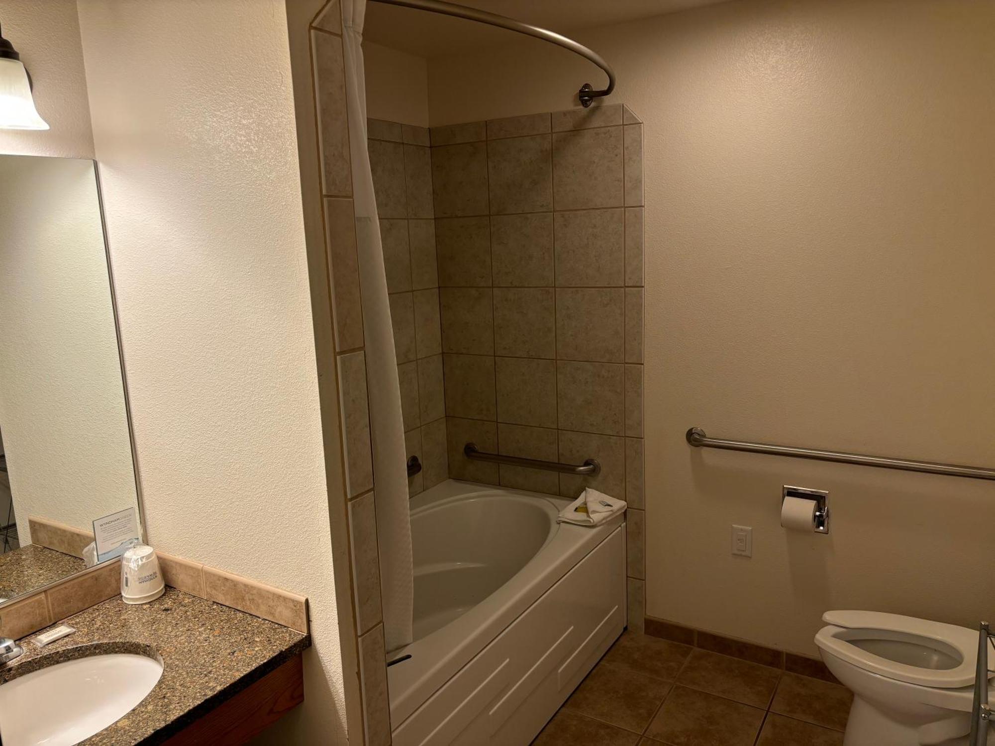 Super 8 By Wyndham Rexburg Hotell Eksteriør bilde